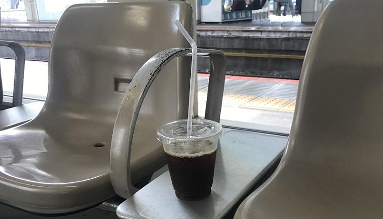 小田原駅でのコーヒー