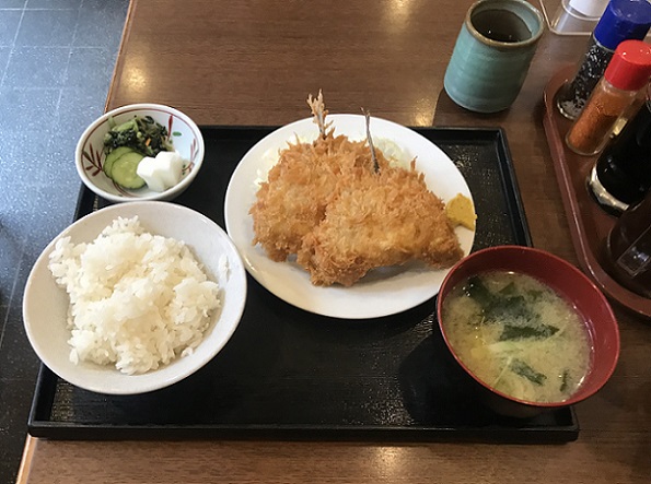 巣鴨ときわ食堂本店のアジフライ