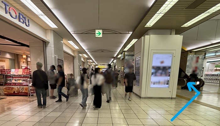 池袋駅の中央通路